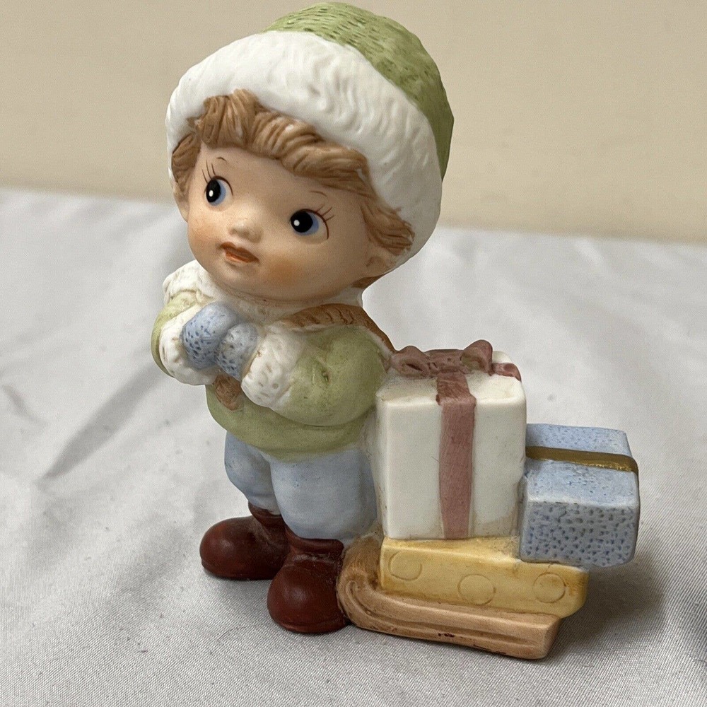 Vintage Homco Christmas 5556 Porcelain Christmas Children Boy & Girl Figurines - Picture 5 of 12